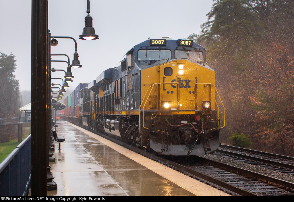 CSX ES44AC-H #3087